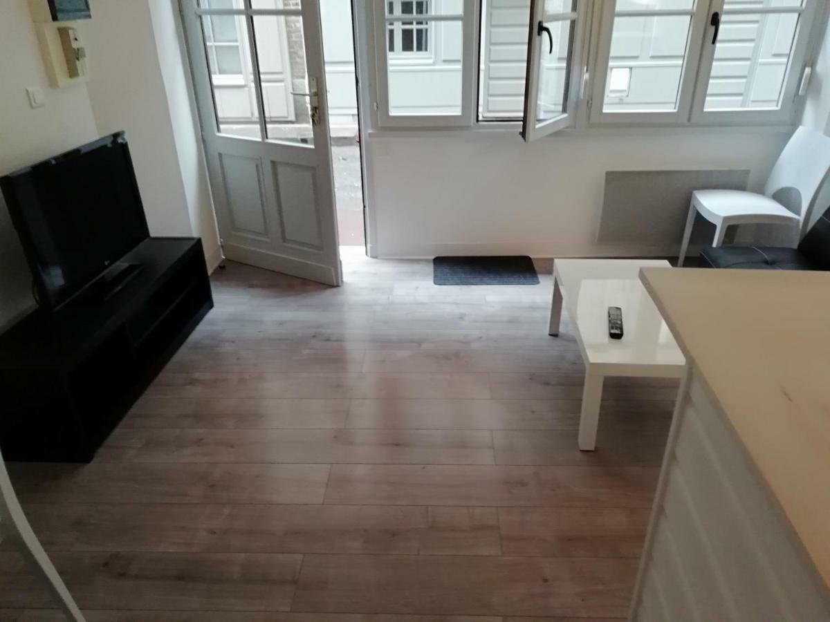 Appartement De La Place Dieppe Exteriér fotografie